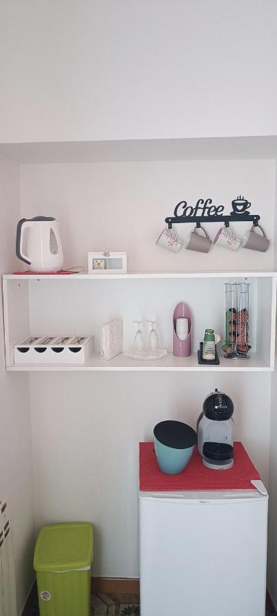 Il Borgo Bed & Breakfast อาเจโรลา ภายนอก รูปภาพ