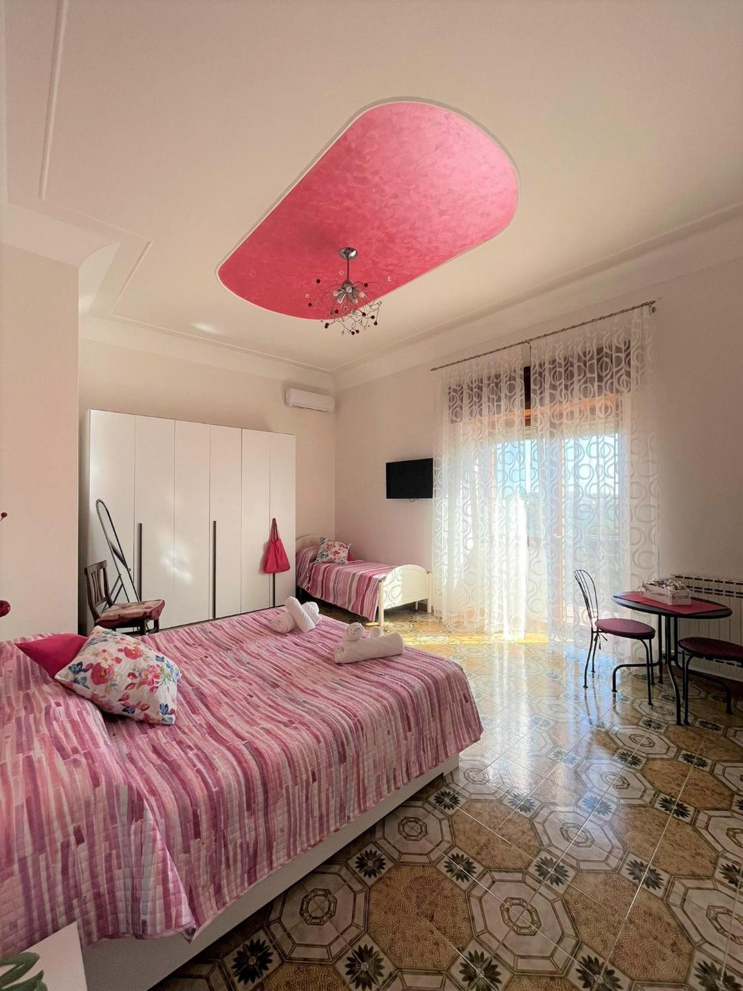 Il Borgo Bed & Breakfast อาเจโรลา ภายนอก รูปภาพ